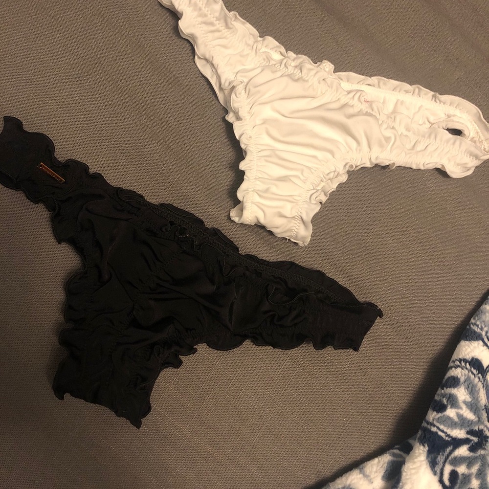 Victoria’s Secret bikini bottoms